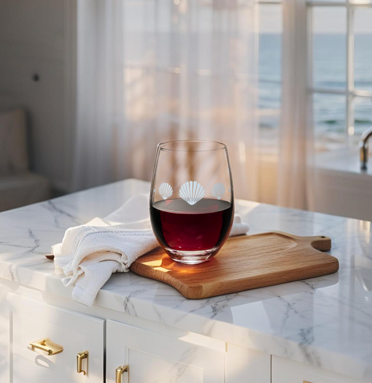 Sand Seashell Wine Glass – Neutral Coastal Elegance