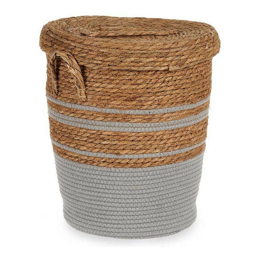 Beach-inspired woven basket with blue detailing